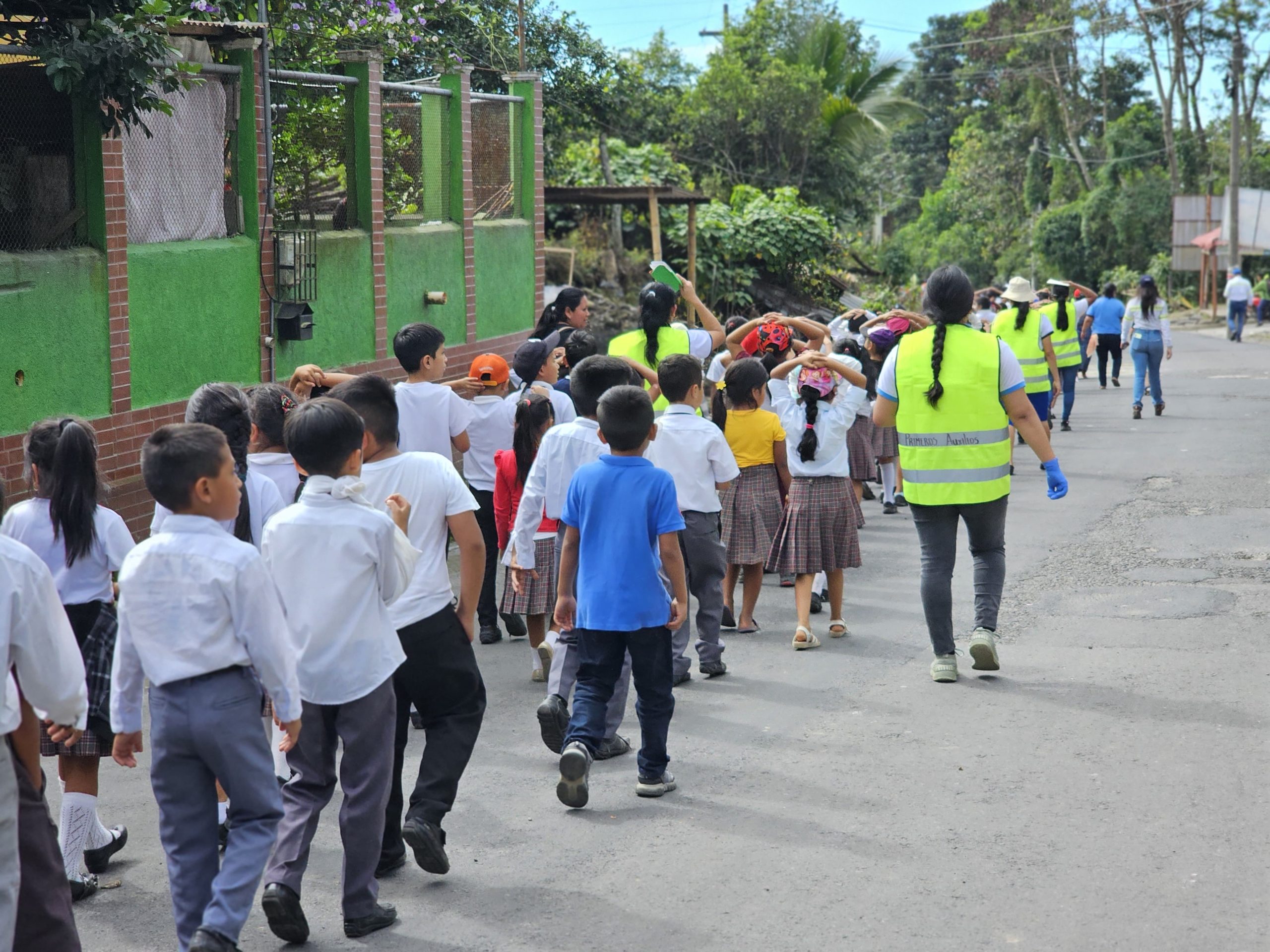 Impulsan cultura de prevención con simulacro de evacuación en San Marcos Palajunoj, El Palmar
