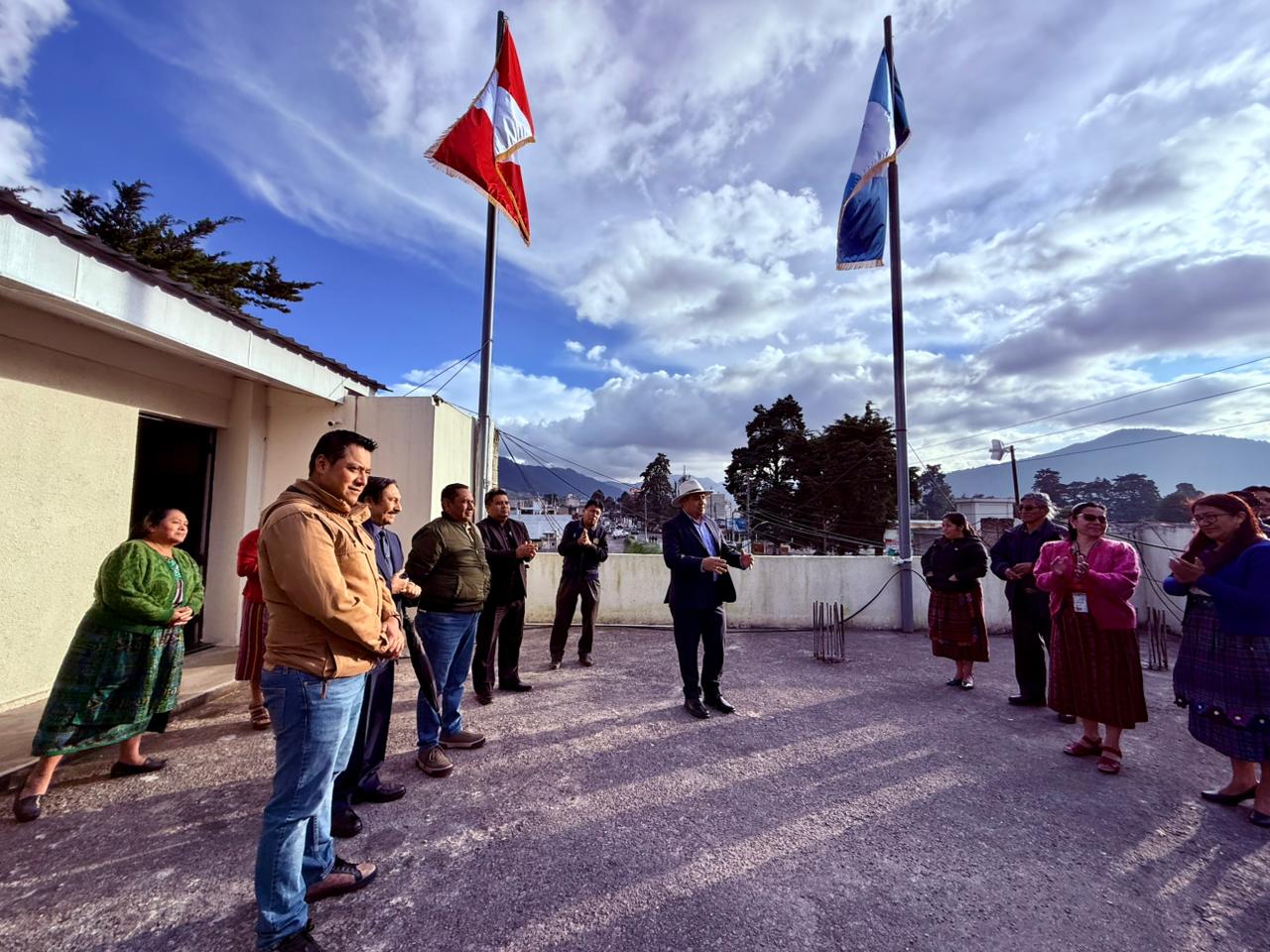 Totonicapán reafirma su identidad y orgullo en acto conmemorativo por el día Oxlajuj Iq’