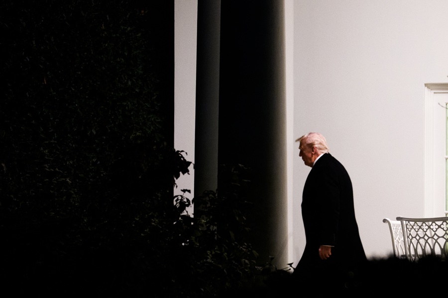 Trump asegura que los estadounidenses recibirán un bono de 2.000 dólares por los aranceles