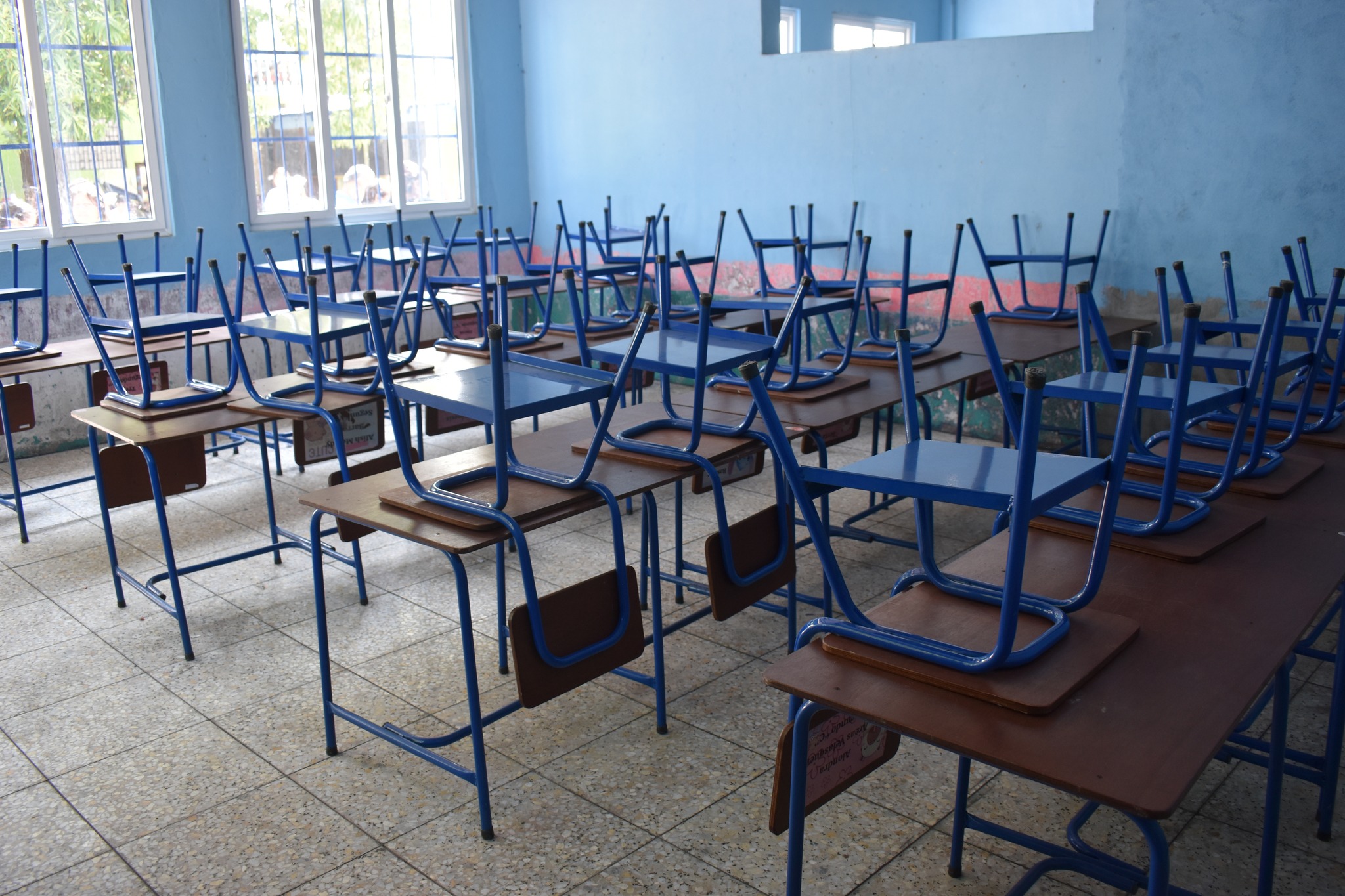 Entregan instalaciones de la Escuela Oficial de Niñas del Barrio San Miguel del municipio de Escuintla