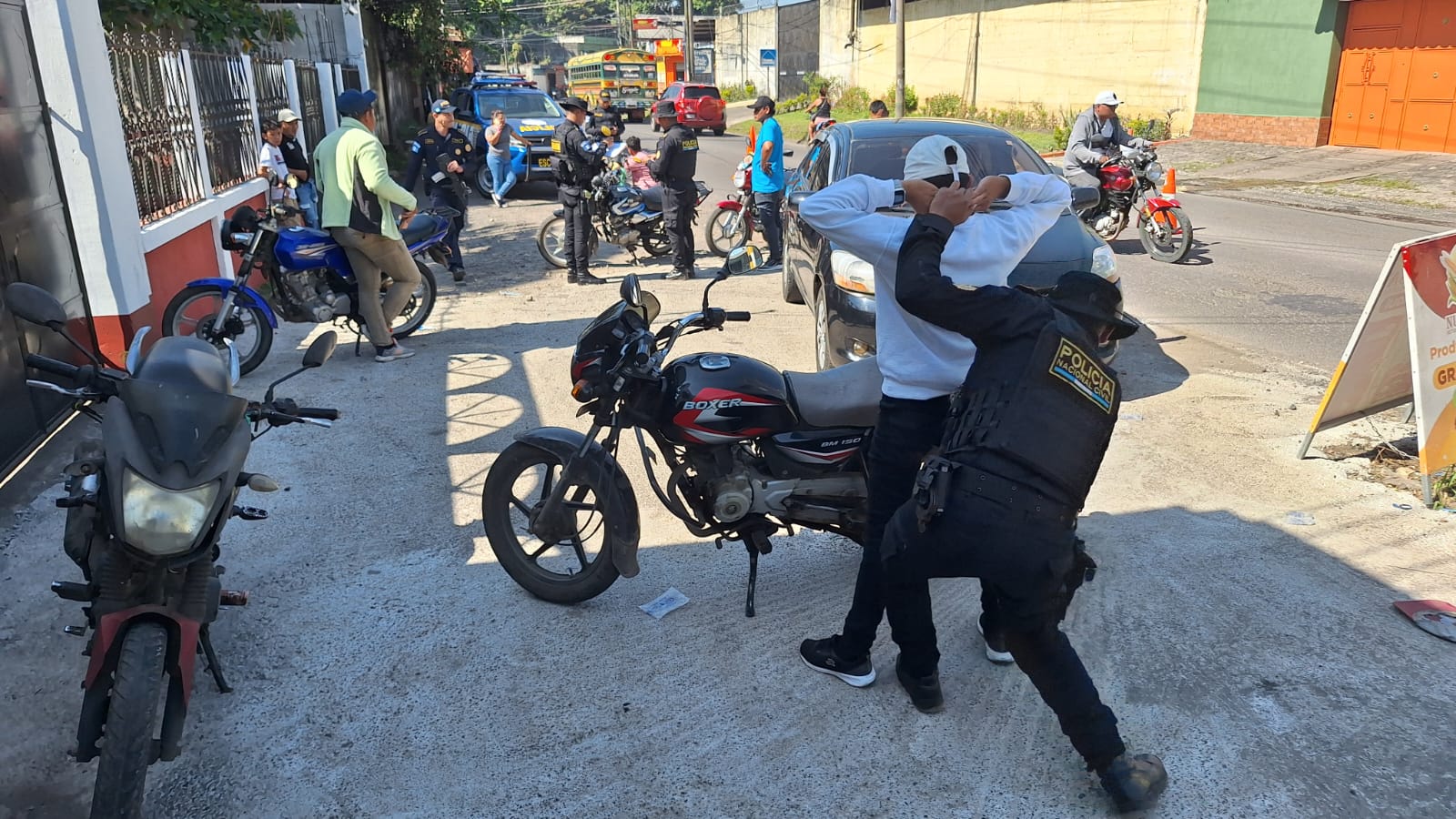 La PNC mantiene operativos de seguridad y prevención en distintos puntos de Escuintla