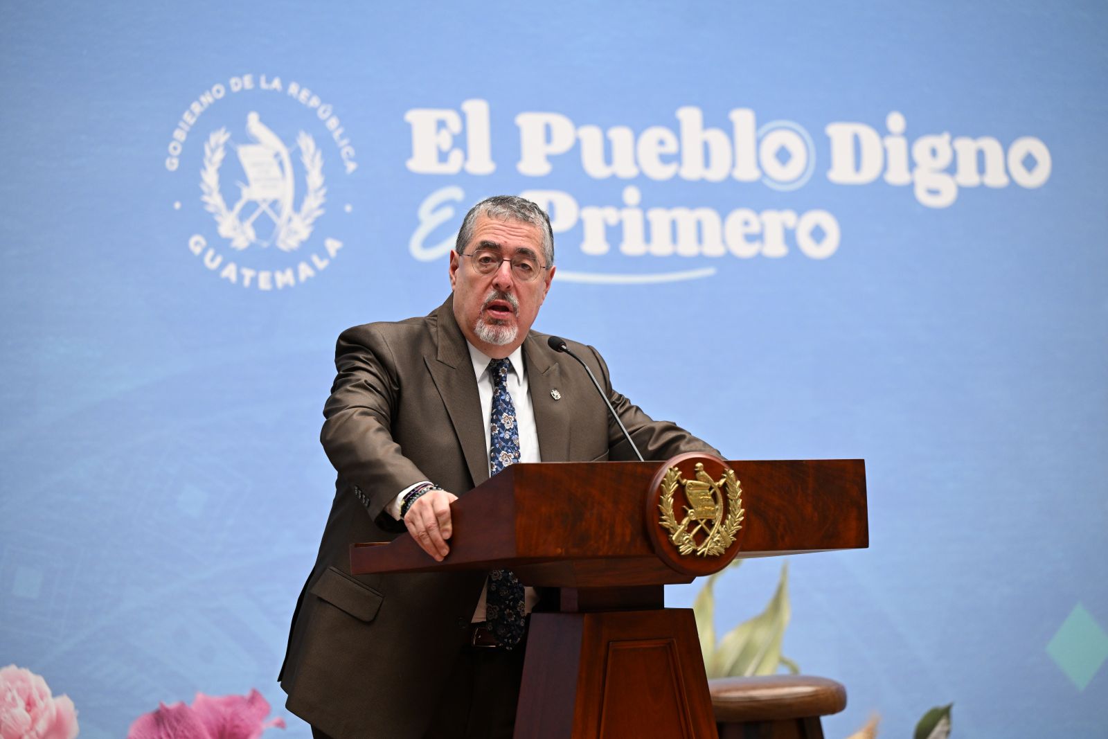 Presidente Arévalo valora nueva ley antipandillas que hoy entra en vigor