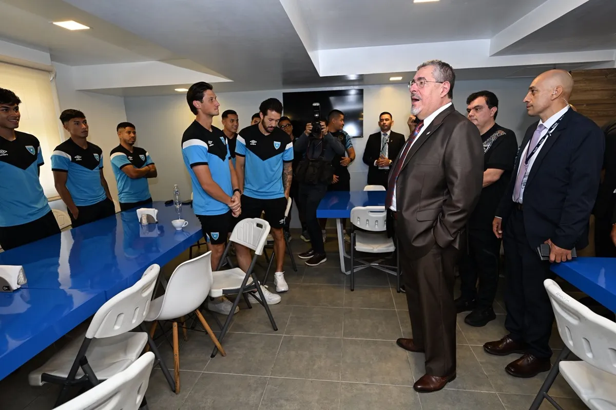 Presidente Bernardo Arévalo envía mensaje a la selección nacional. (Foto: archivo SCSP)