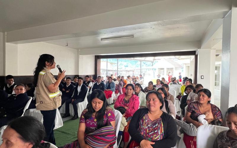 Equipos de salud fortalecen capacidades para la atención de calidad, digna y humana