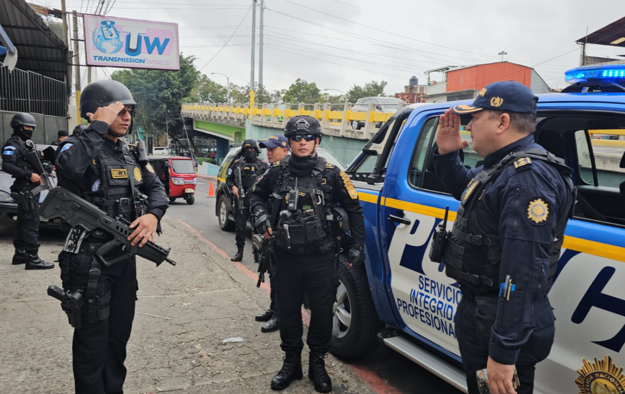 PNC refuerza acciones preventivas y operativos de seguridad en la ciudad capital