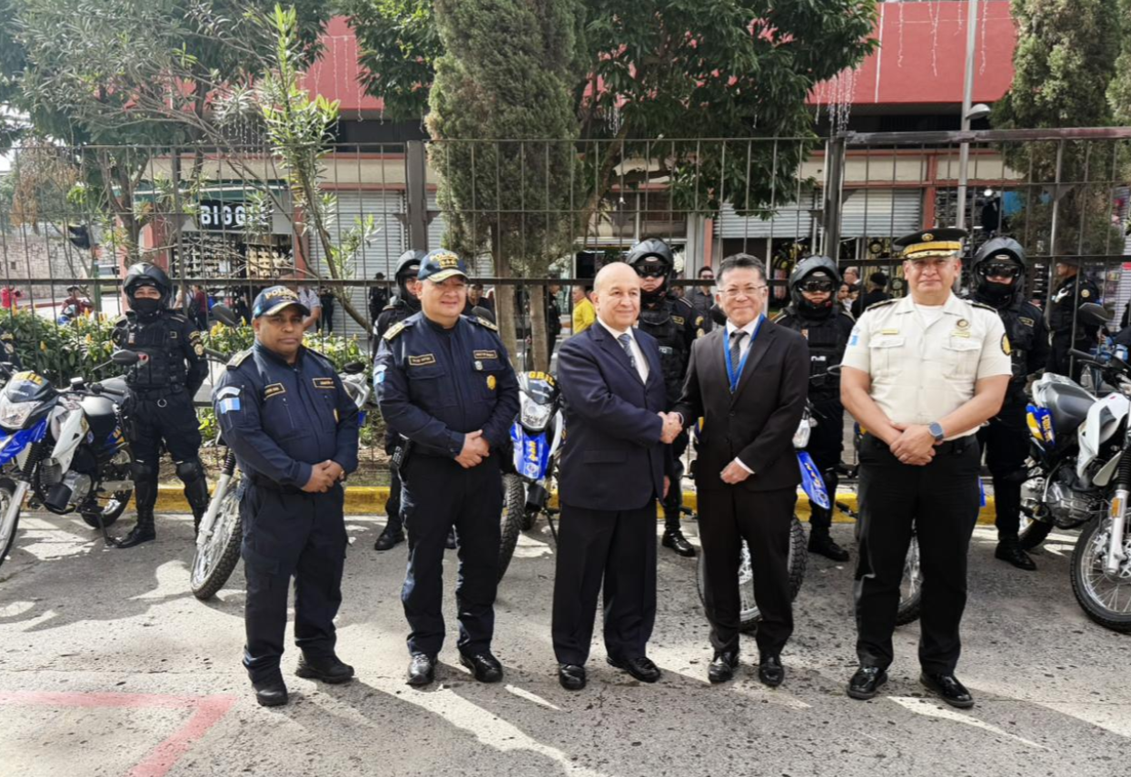 JICA dona 10 motocicletas a la PNC en el marco del proyecto Policía Comunitaria