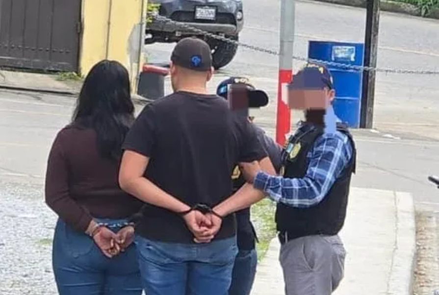 La PNC capturó a los tres investigadores de la DEIC en Alta Verapaz. / Foto: Mingob.