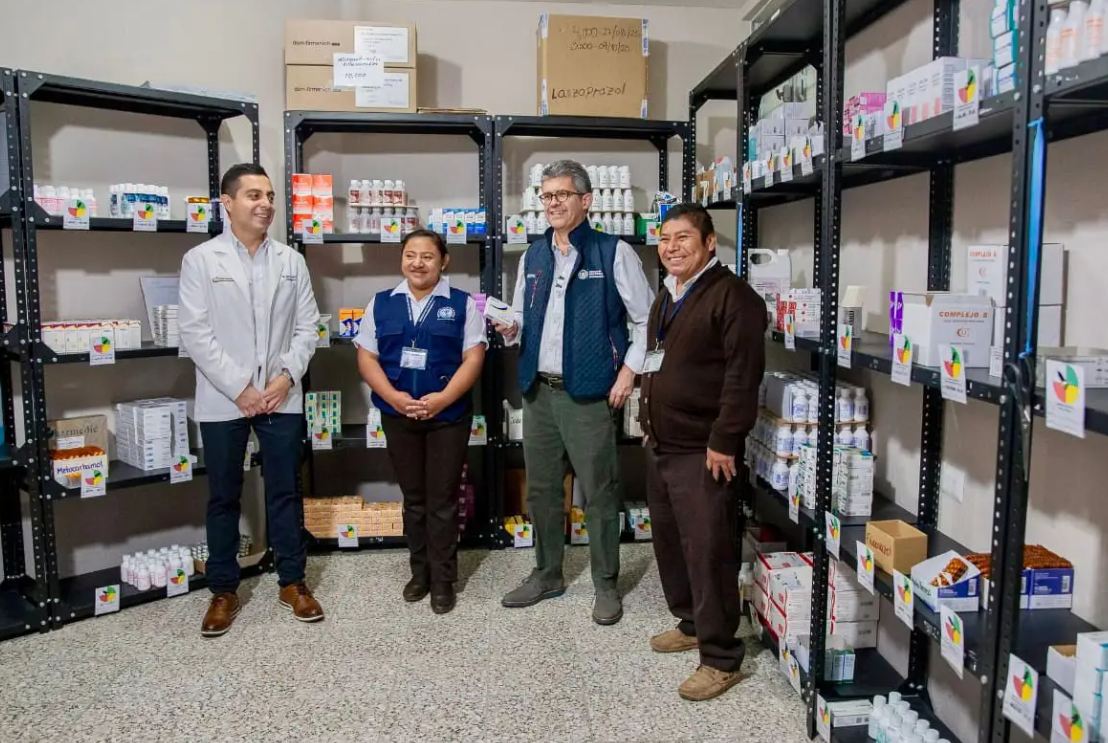 Ministro de Salud supervisó la atención en el Puesto de Salud de San Bartolomé Milpas Altas