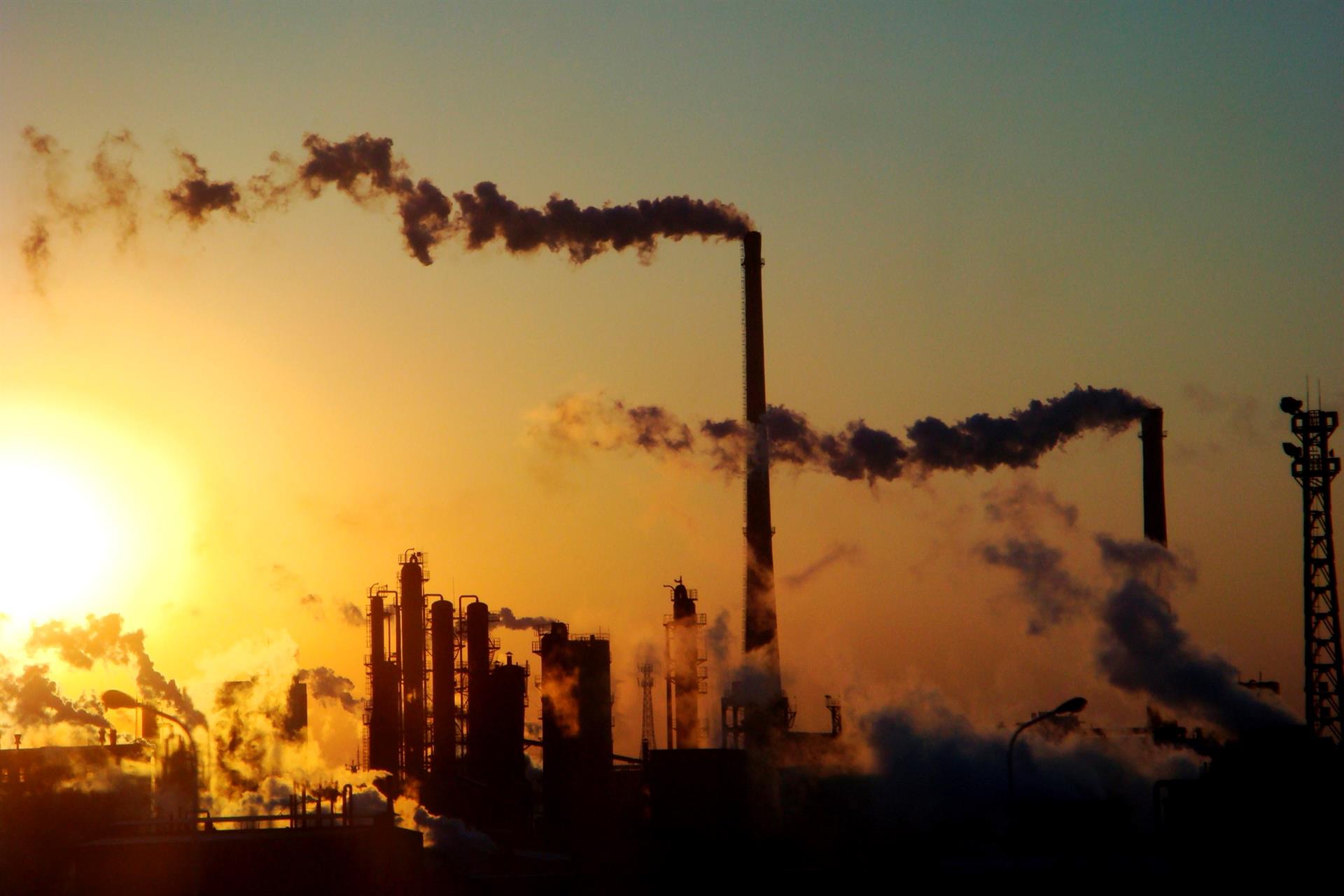 La ONU advierte de que la meta de aumento de 1.5 grados no solo no se cumplirá, sino que las emisiones de gases de efecto invernadero van en aumento.