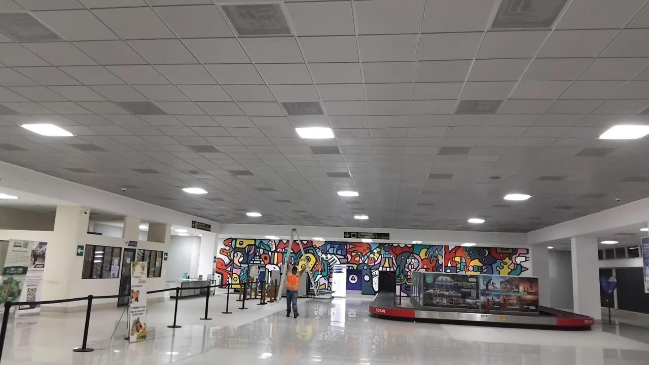 DGAC realiza mejoras de luminarias en el Aeropuerto Mundo Maya. (Foto: DGAC)