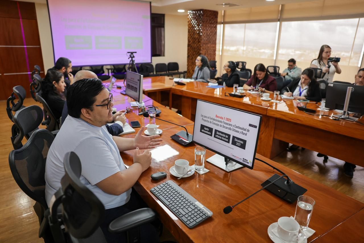 Minfin presenta herramientas de transparencia