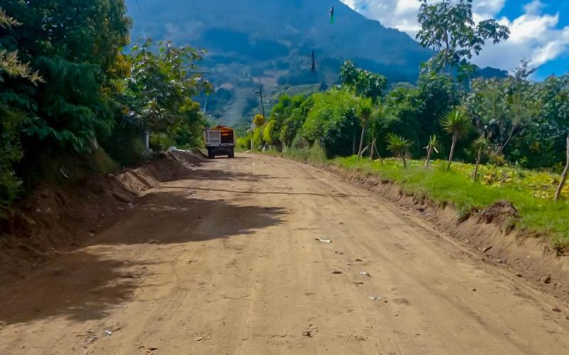 Caminos finaliza construcción de ruta alterna entre San Juan el Obispo y Santa María de Jesús
