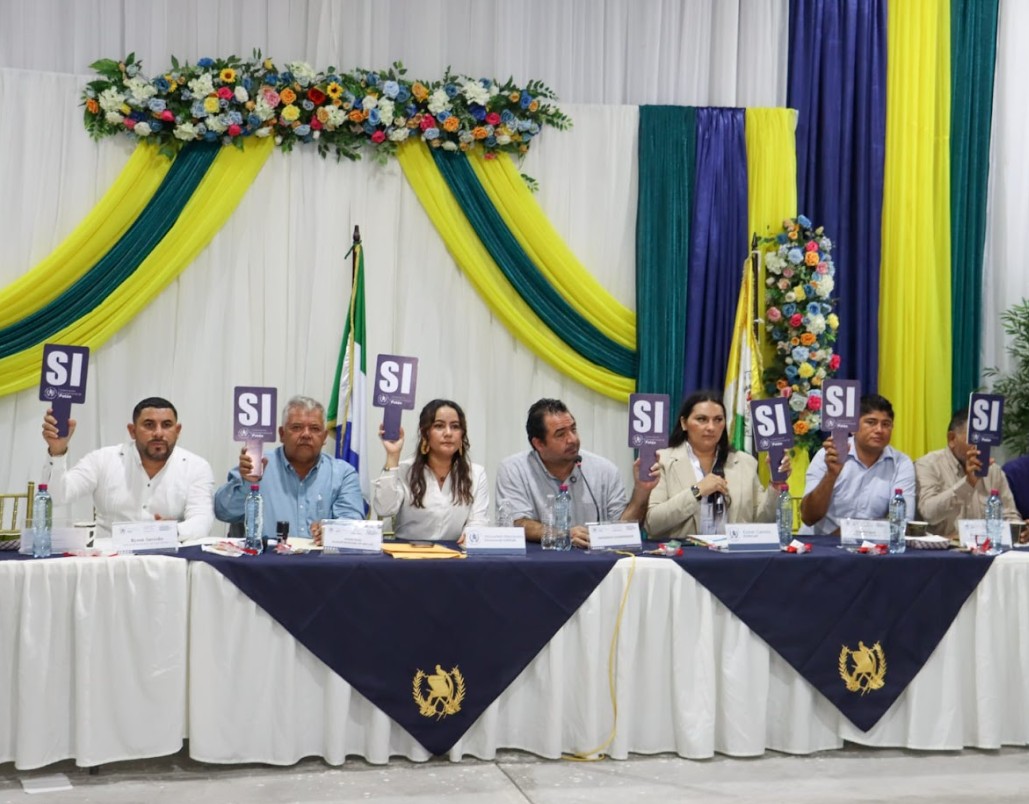 Codede Petén avanza en aprobación de expedientes y proyecciones de inversión 2025/2026