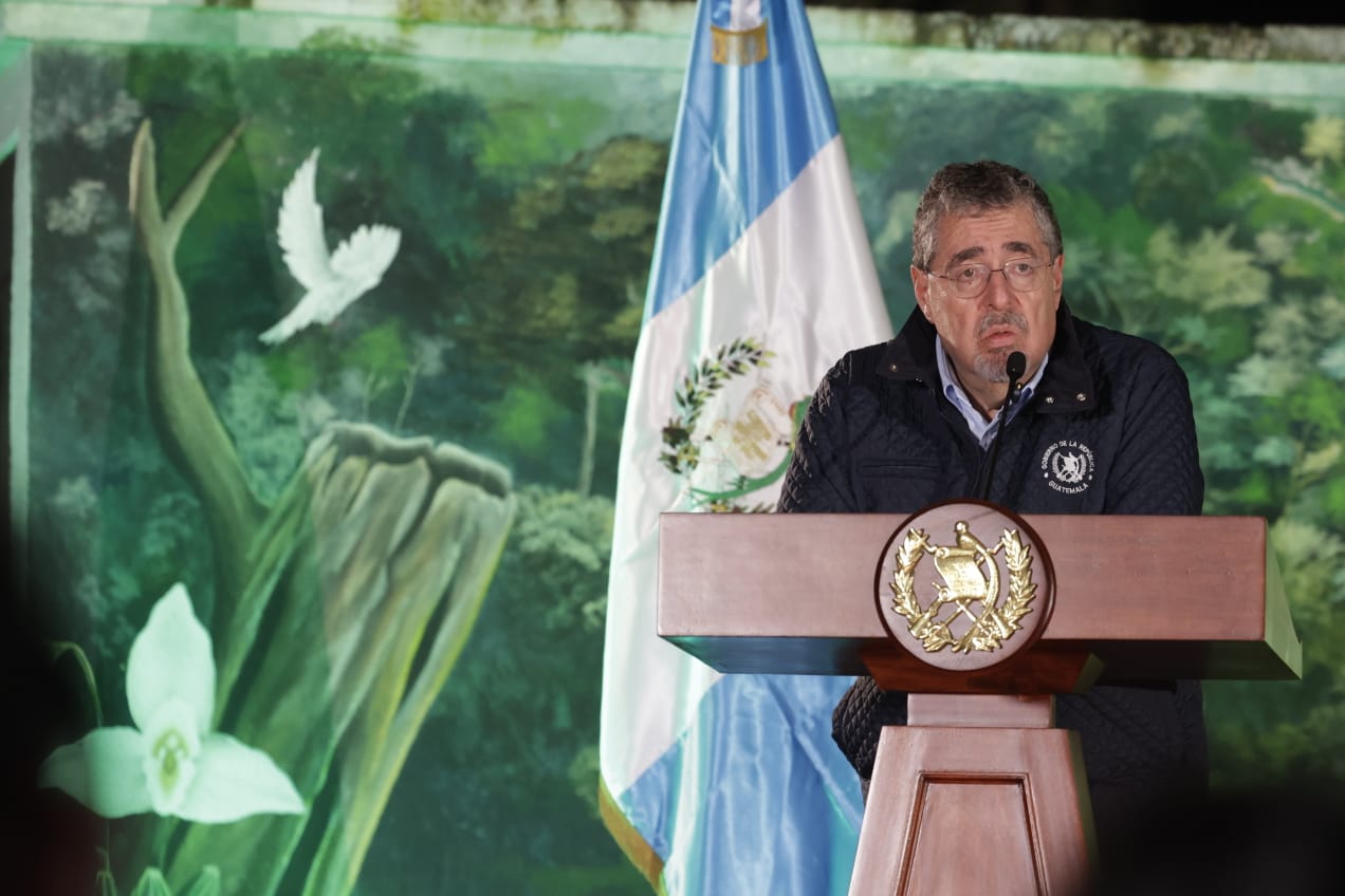 Presidente felicita a la nueva Junta Directiva del Congreso y anuncia diálogo