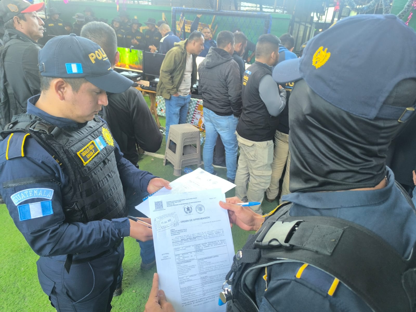 Durante censo de reos en zona 18, notifican a 11 sobre nuevas acusaciones de delitos