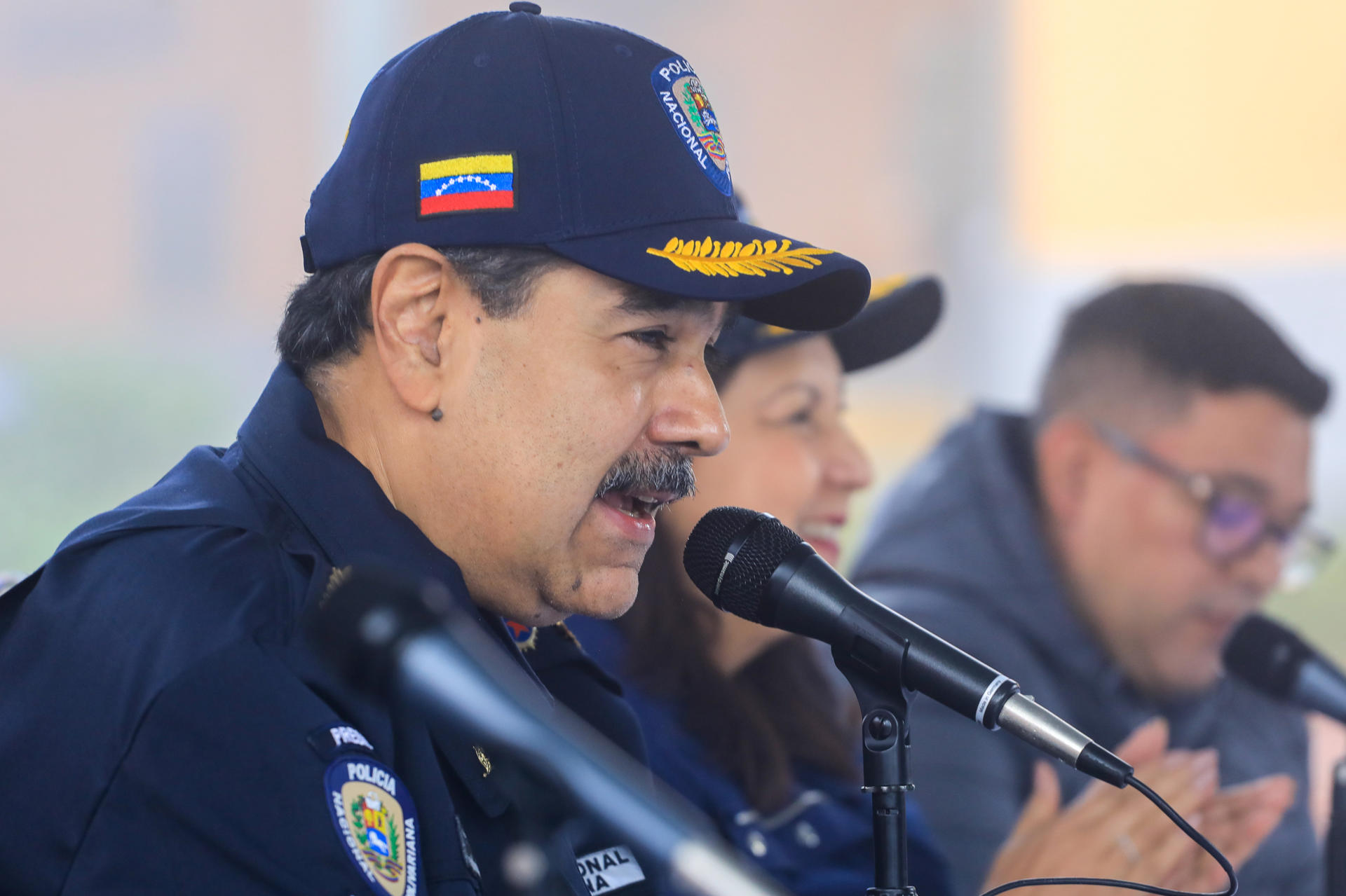 Maduro ofrece a países vecinos establecer acuerdos para operaciones conjuntas de seguridad