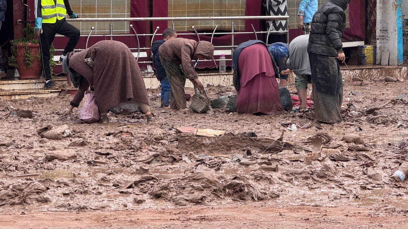 Minex expresa sus condolencias por inundaciones en Marruecos