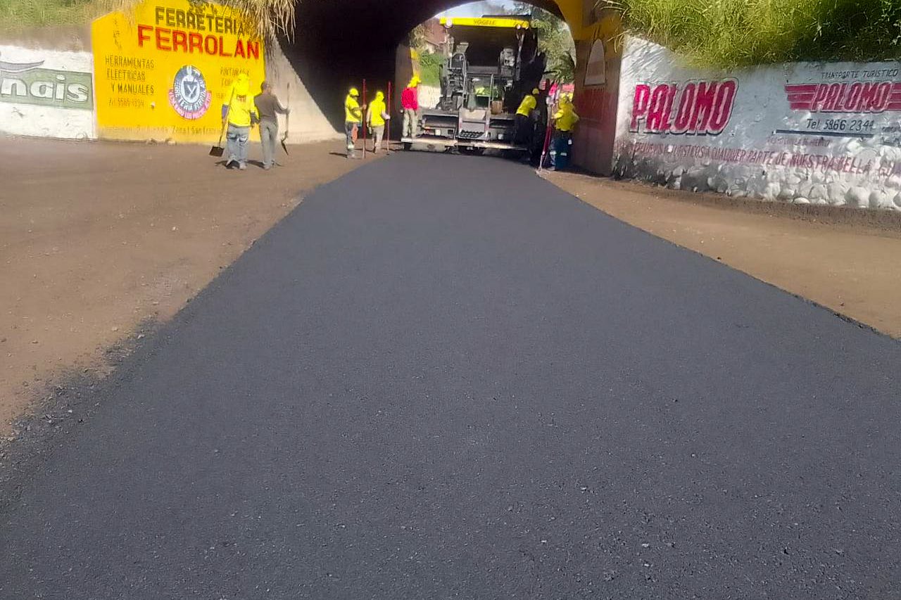 Avanza segunda fase de construcción de carretera Mazatenango – San Francisco Zapotitlán