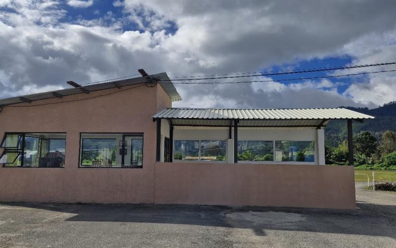 La DGAC y el Inguat concluyen la remodelación del aeródromo de Cobán, Alta Verapaz.