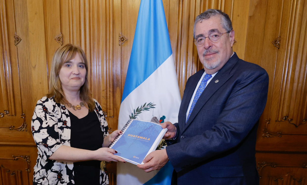 Presidente Arévalo recibe informe sobre derechos humanos de la CIDH