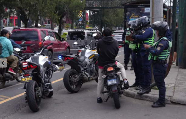 PNC incrementa operativos de seguridad vial durante el fin de semana