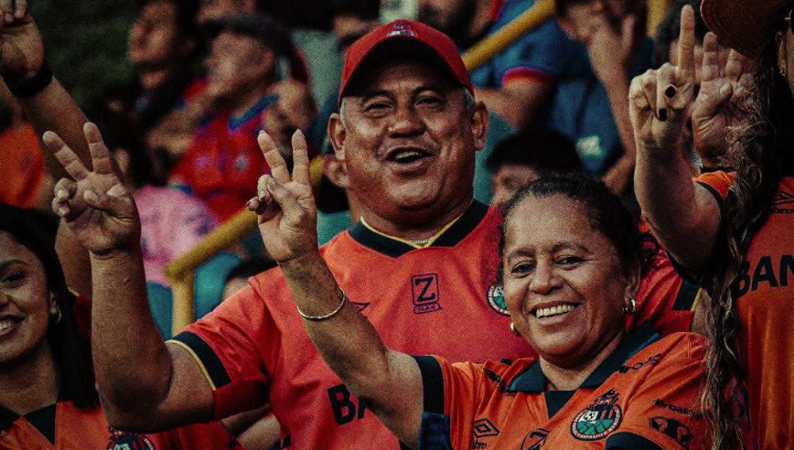 Los rojos no fallan en El Trébol y amarran su pase a semifinales