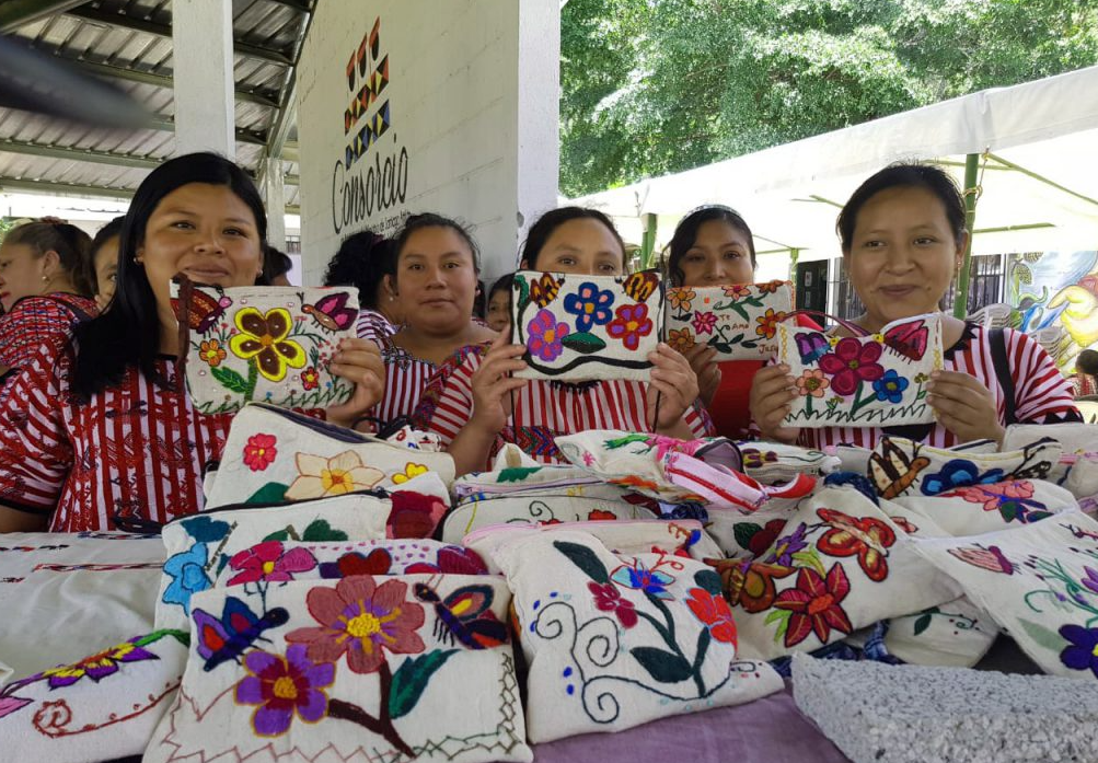 Beca Artesano uno de los programas del Mides dirigido a las mujeres emprendedoras. / Foto: Mides.