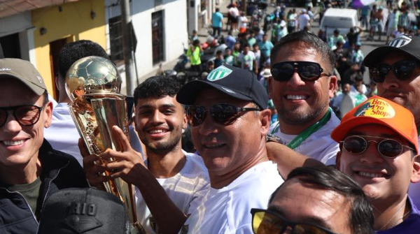 La Ciudad Colonial celebra el Apertura 2025 de Antigua GFC