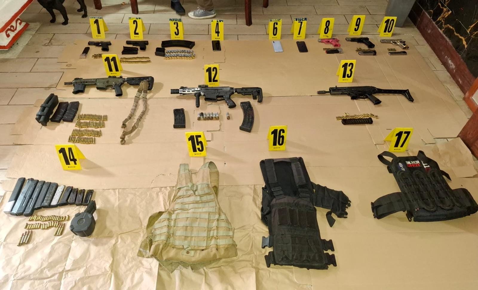 PNC incauta arsenal durante allanamiento en Escuintla