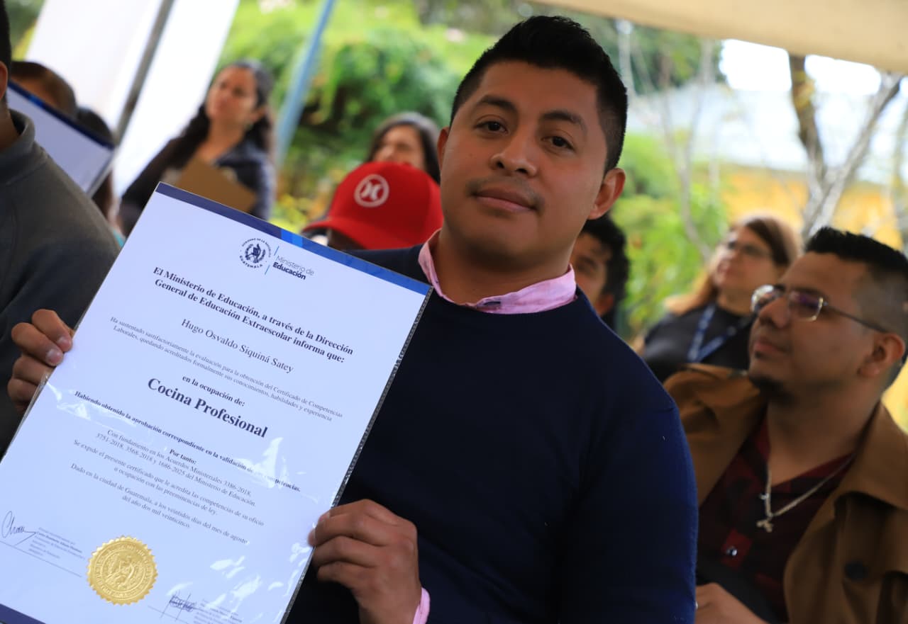 Plan Retorno al Hogar: Mineduc entregó 42 Certificaciones de Competencias Laborales a migrantes retornados