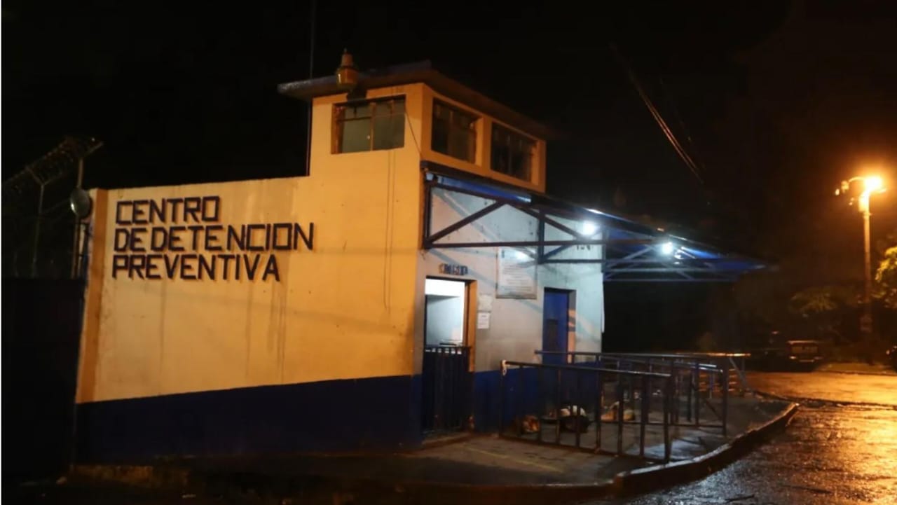 Neutralizan a reo que intentó fugarse del Centro de Detención Preventiva para Hombres de la zona 18