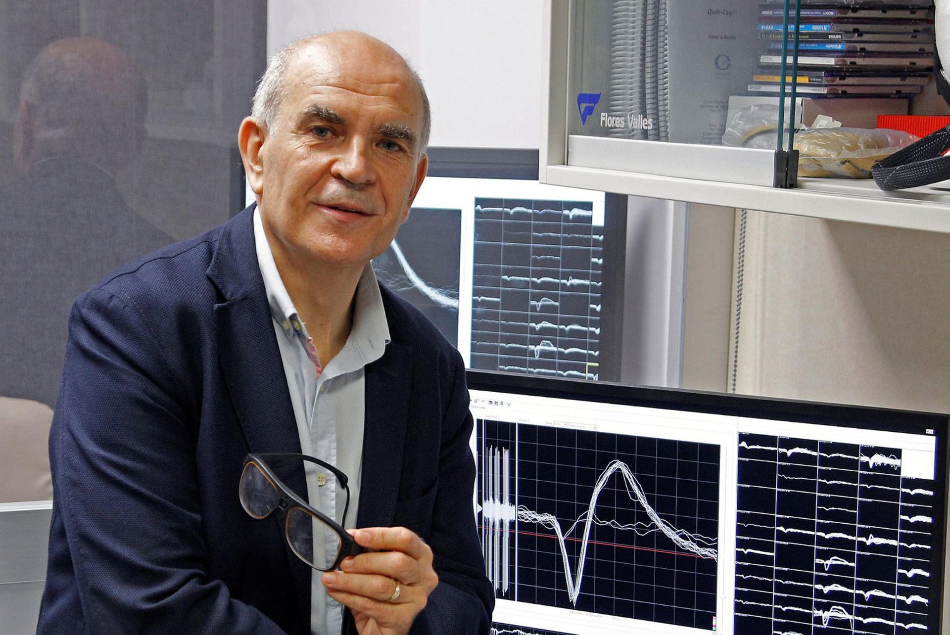 Eduardo Fernández, director del Instituto de Bioingeniería de la Universidad Miguel Hernández de Elche, explica los retos que enfrenta la neurotecnología.