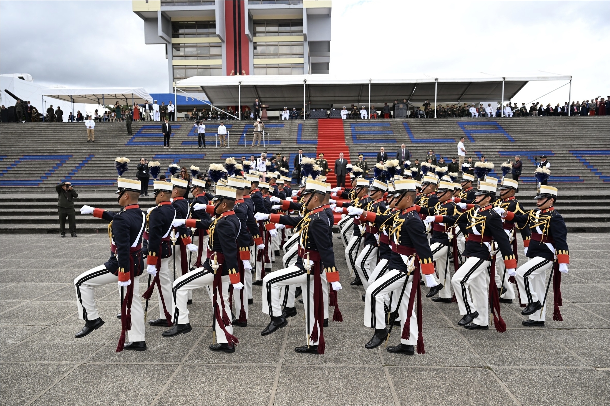 En fotos: así fue la graduación de 58 nuevos oficiales del Ejército de Guatemala