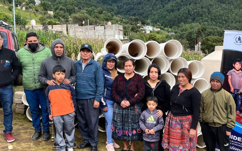 Fodes entrega insumos esenciales a familias de Totonicapán./Foto: Mides.