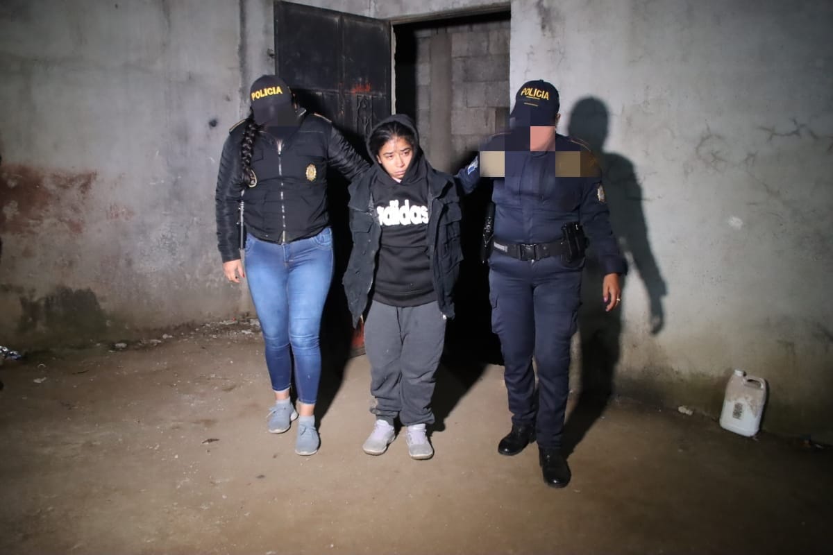 PNC desbarata guarida de terrorista del Barrio 18 en Mixco