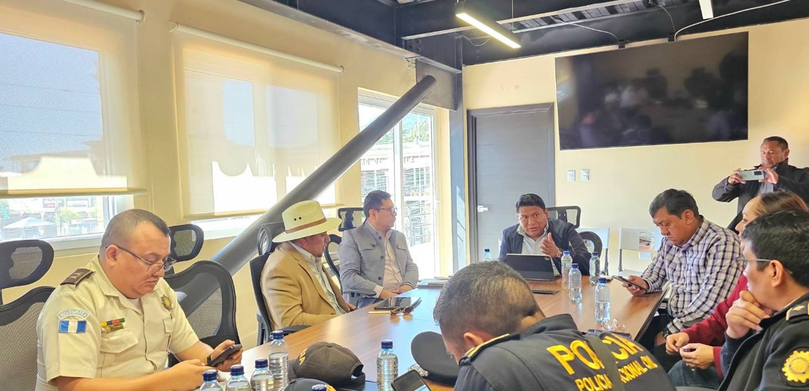 Desarrollan reunión interdepartamental por la seguridad de Sololá