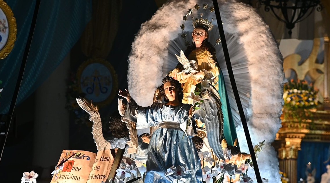 Festejos en honor a la Inmaculada Virgen de Concepción reúnen a cientos de devotos en Retalhuleu
