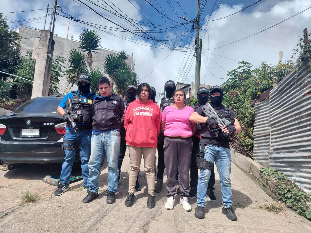 VIDEO | PNC libera a un niño secuestrado y captura a tres personas