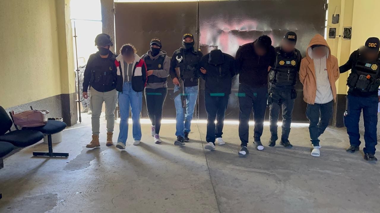 Capturan a cuatro presuntos pandilleros de la mara salvatrucha en Chimaltenango. (Foto: PNC)