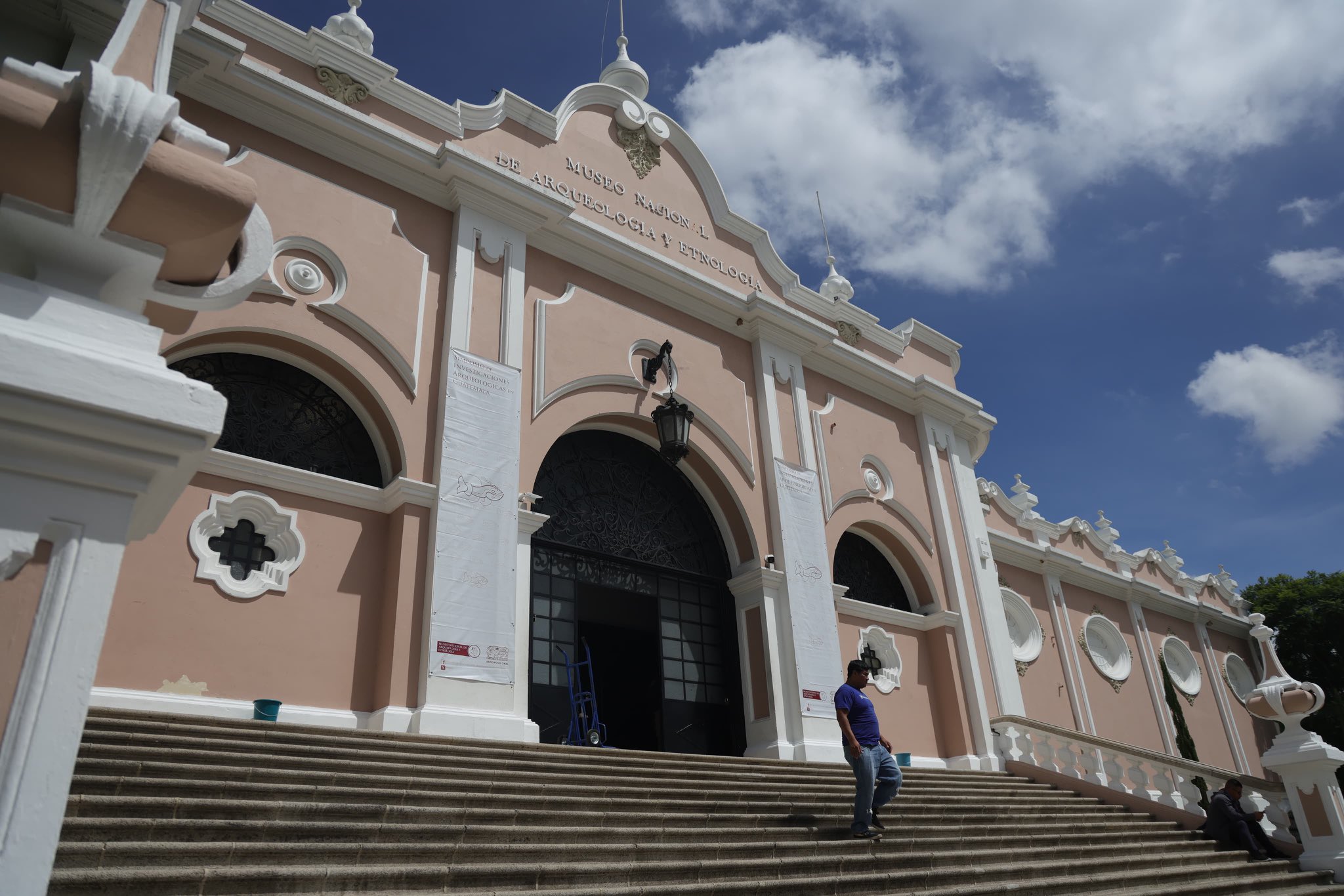 MUNAE invita celebrar sus 94 años con la exposición "Huellas del Pasado"./Foto: Archivo AGN.