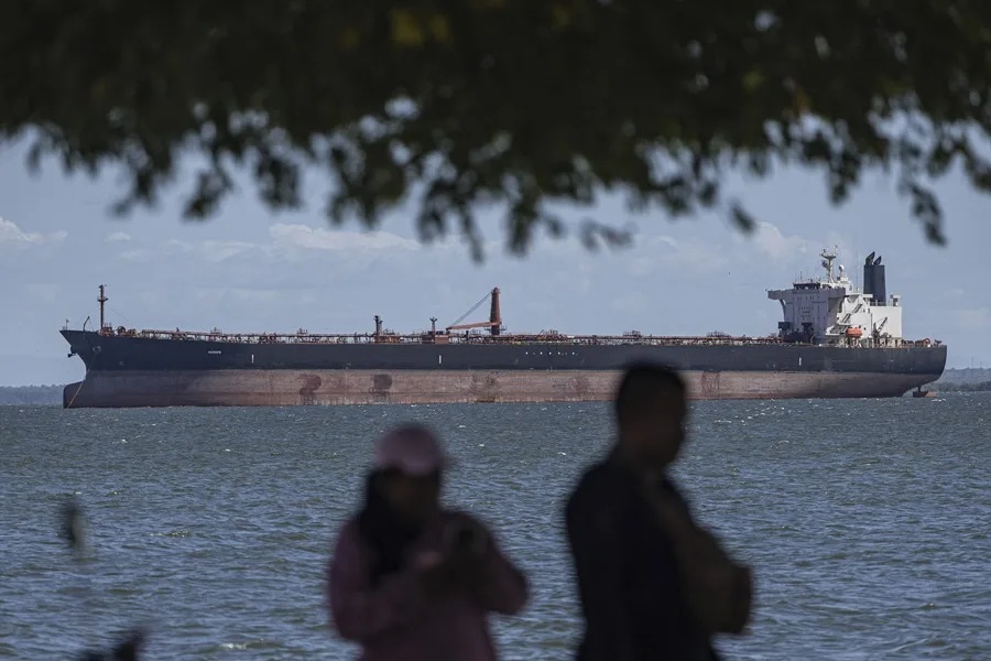 Trump: Venezuela entregará entre 30 y 50 millones de barriles de petróleo a EE. UU.