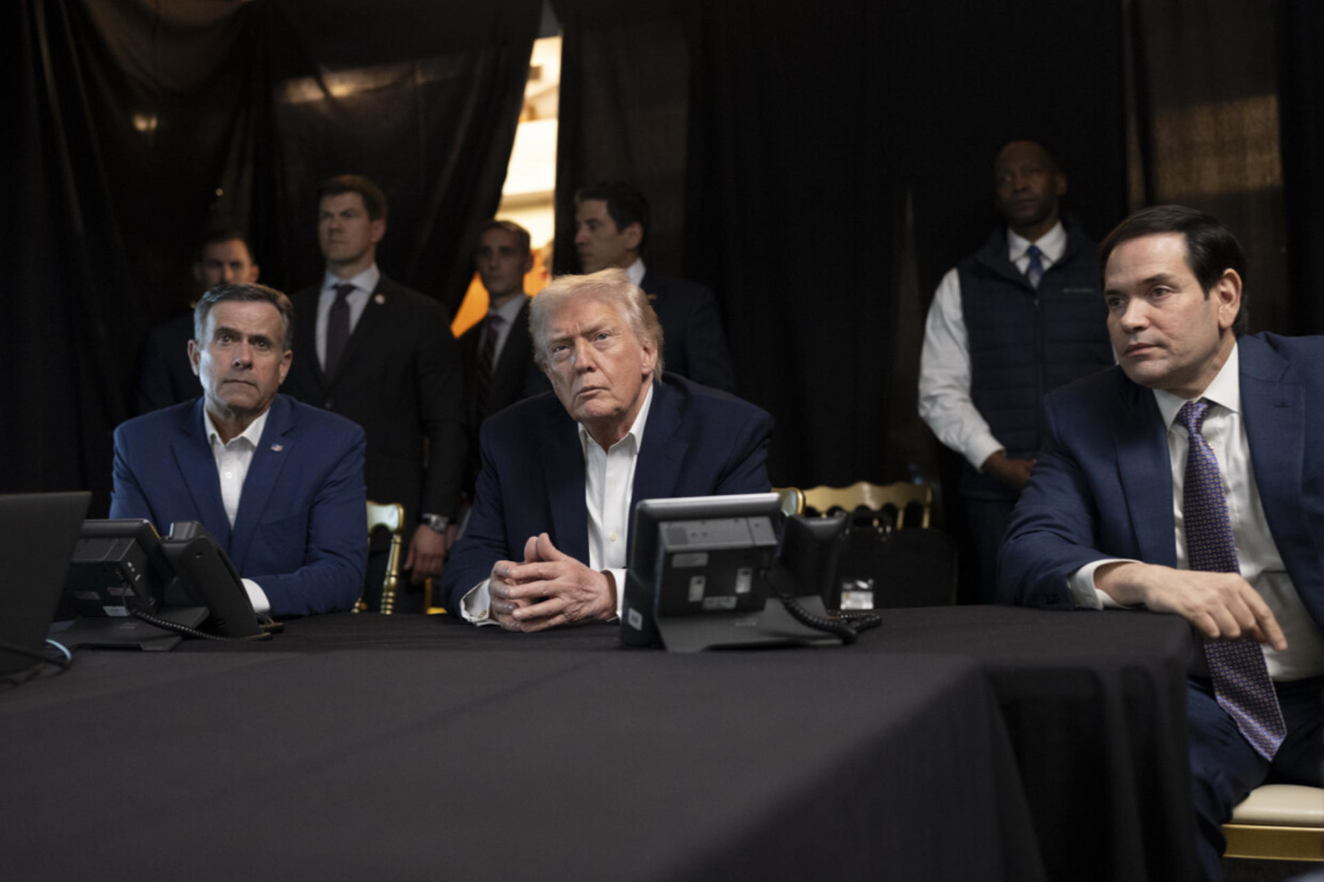 Trump anuncia que EE.UU. gobernará Venezuela hasta que haya una transición
