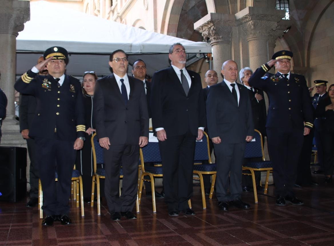 EN VIVO | Realizan honras fúnebres a agentes de PNC que murieron durante ataques
