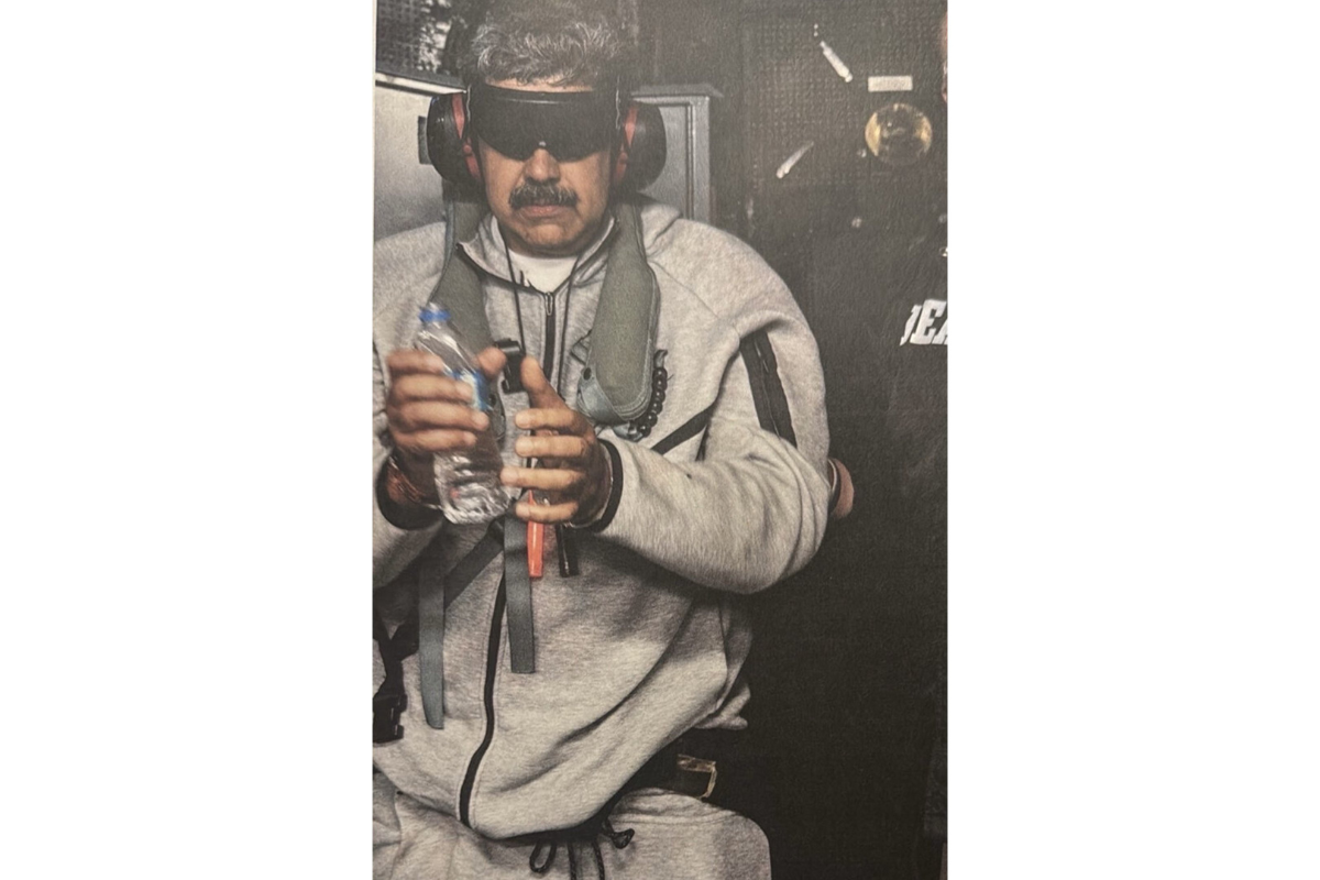 Presidente Donald Trump publica primera foto de Nicolas Maduro capturado