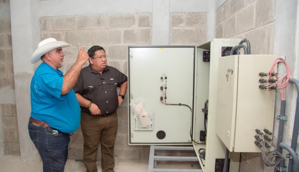 Entregan sistema de agua potable en aldea El Rincón, San José La Arada