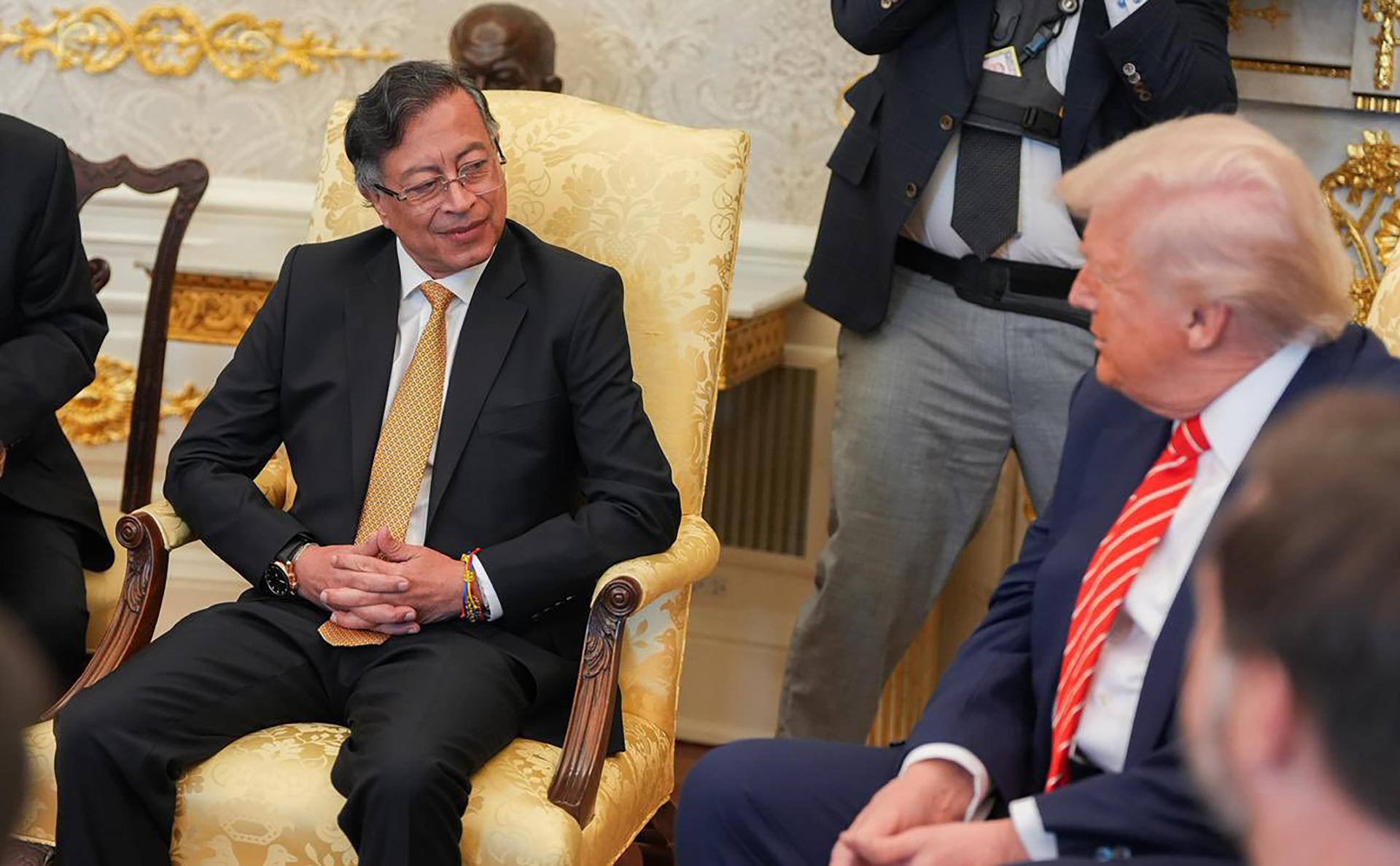 El presidente de Colombia, Gustavo Petro (i), y el presidente de Estados Unidos, Donald Trump (d), en reunión privada en la Casa Blanca. / Foto: Casa Blanca, EFE.