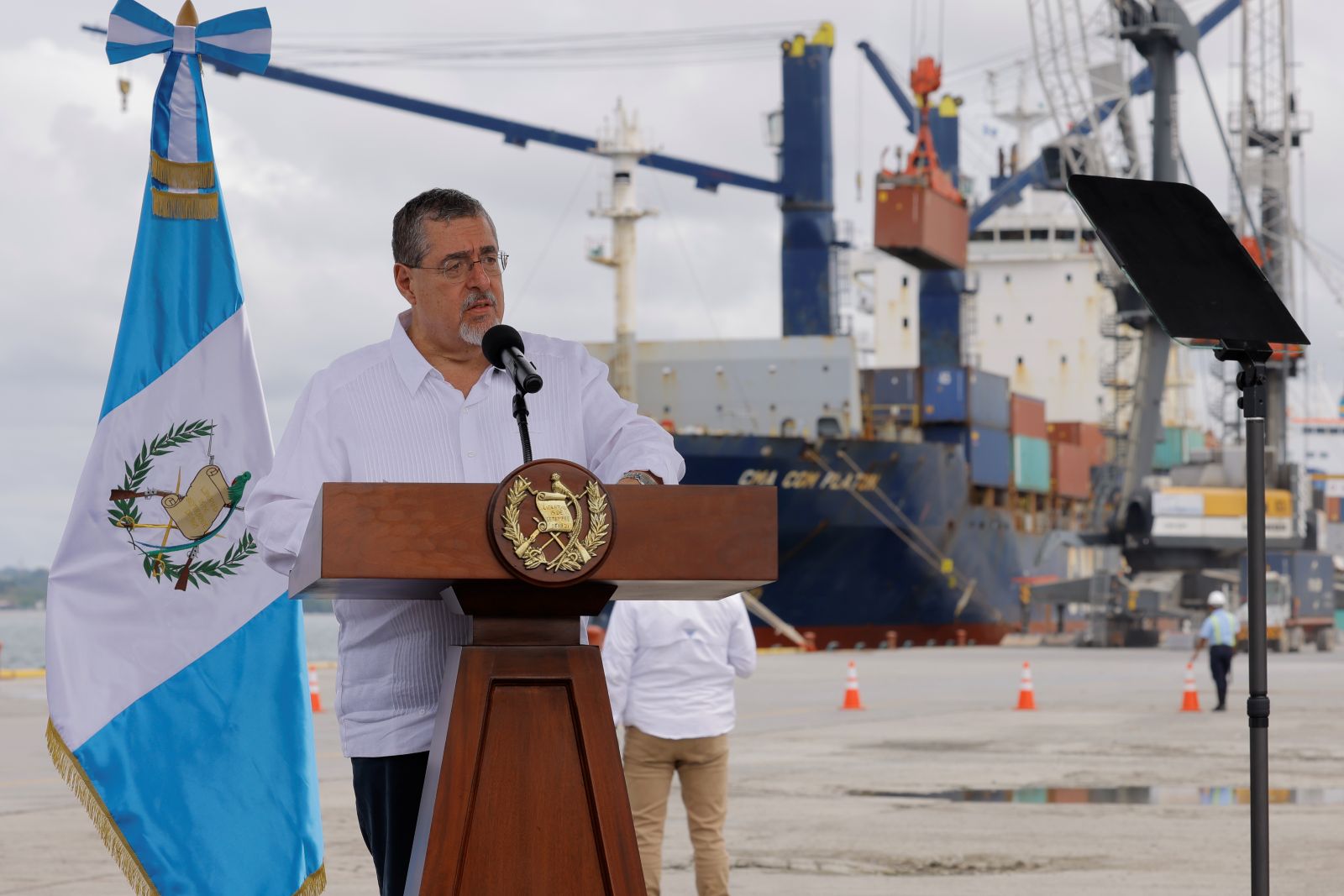 Presidente Arévalo: “El potencial de Guatemala se define por lo que sucede en nuestros puertos”&nbsp;