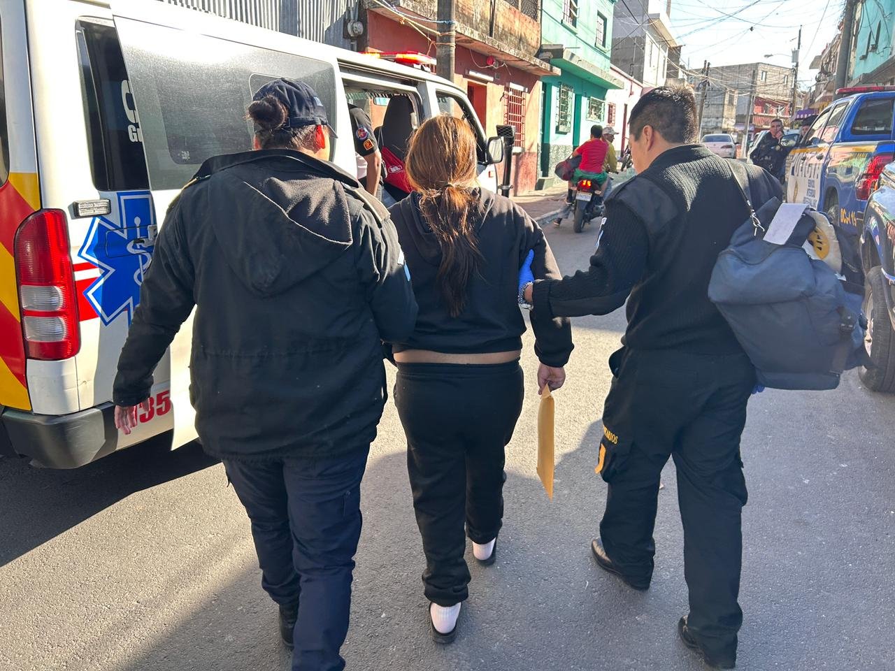 A una de las mujeres capturadas en el barrio El Gallito, zona 3 capitalina, es de nacionalidad mexicana y se le conoce con el alias de "la Chilanga".