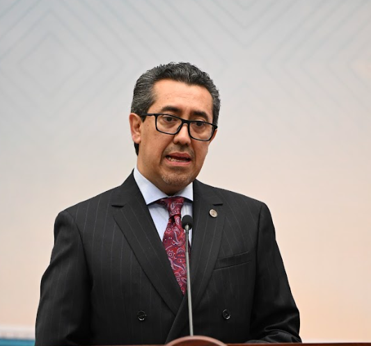 Titular del Ministerio de Finanzas Públicas (Minfin), Jonathan Menkos. / Foto: Byron de la Cruz.