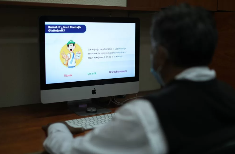 Educación tributaria llegó a más de mil personas en idiomas mayas durante 2025